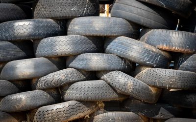 Neumáticos agrietados, ¿a qué se debe?